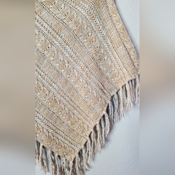Beige Neutral Cable Knit Poncho with Fringe Hem One Size Asymmetrical Cape - Picture 5 of 7